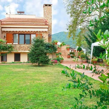 Bettina Holiday home Olympiada