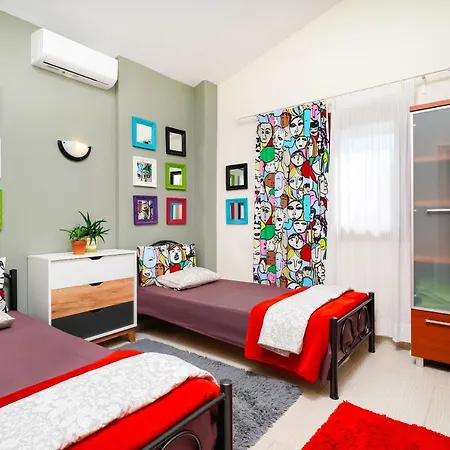 Holiday home Bettina Olympiada